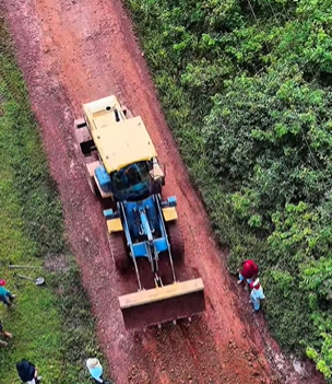 Prefeitura de Bequimão intensifica recuperação de estradas vicinais durante período chuvoso